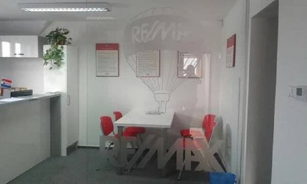 RE/MAX Elite Reality 2 foto 4