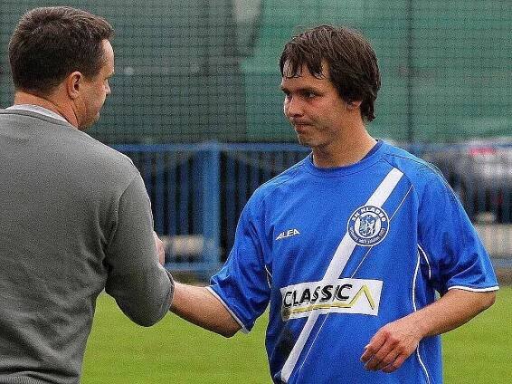 Antonín Holub a Jaroslav Peřina  // SK Kladno - FK Baník Most  5:3 (2:1)  , utkání 22.k. 2. ligy 2010/11, hráno 17.4.2011