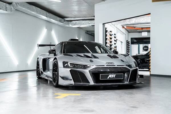 ABT XGT - Brutální Audi R8 - Legendy 2025