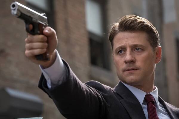 Ben McKenzie - Actor