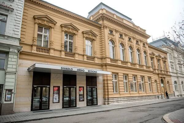První etapa rekonstrukce divadla skončila. Modernizace ještě pokračuje