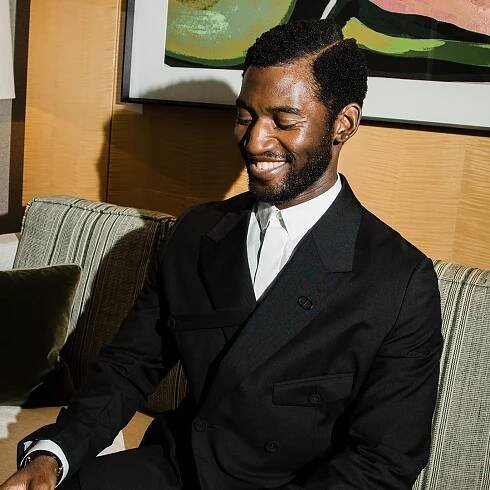 For Malachi Kirby simple suits are always best