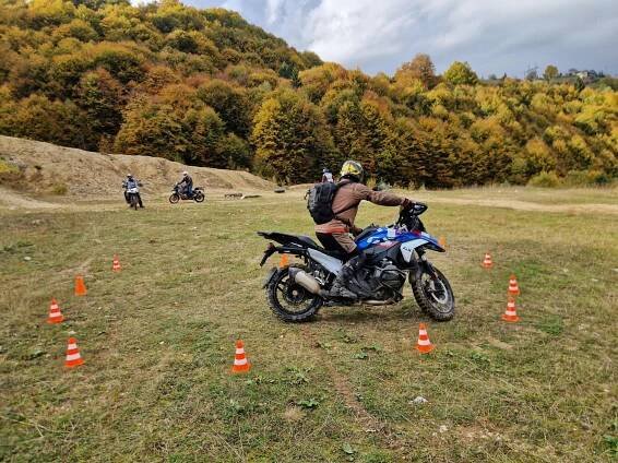 1-Day Off-Road Trainings Enduropark MTT Merei – Moto Tours & Trainings