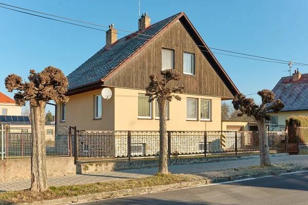 Prodej rodinného domu 4+1 Věkoše, Hradec Králové