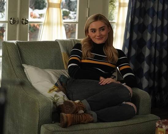 Americká manželka - Bratrská romance před Vánocemi - Z filmu - Meg Donnelly