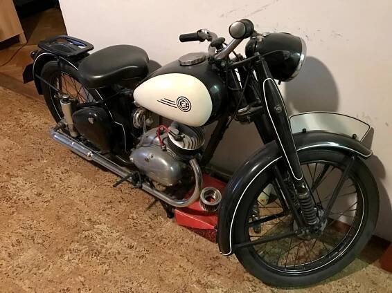 Prodám ČZ 150 C - Auto-moto