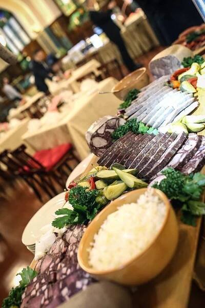 Plzeňská restaurace Obecní dům Praha | Apetee