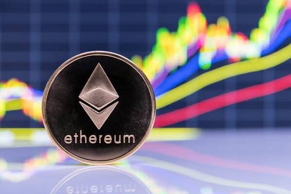 Technická analýza Bitcoinu a Etherea: Ethereum zpět nad 1 300 USD - CryptoSvet.cz