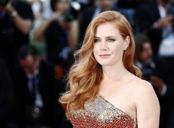 27 Celebrities Who Worked at Fast Food Places