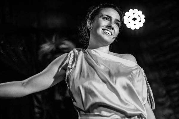 Lucia Siposová (Red Cat Cabaret): Cez deň herečka, večer šéfka kabaretu