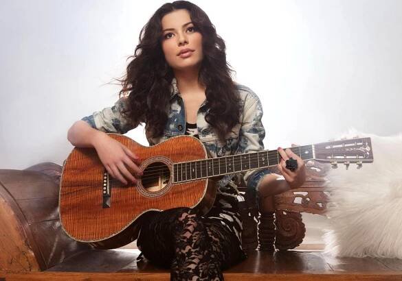 Miranda Cosgrove