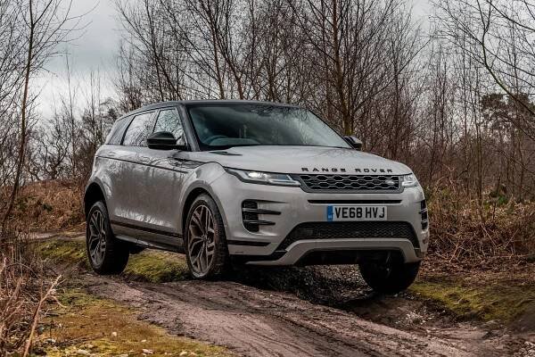 Main listing image - Range Rover Evoque Review 2025: Price, specs & boot space
