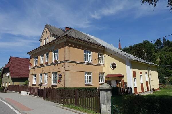 Koclířov - obecní úřad foto 1