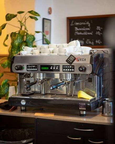 KAFE NAPROTI foto 4
