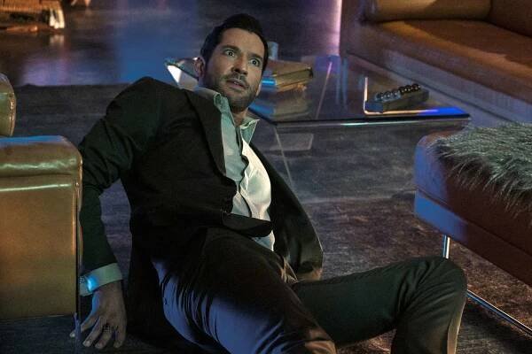 'Lucifer' EPs and star Tom Ellis on the road to [SPOILER]'s debut and what comes next