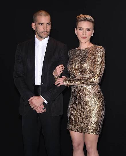 Scarlett Johansson's Ex-Husbands & Boyfriends: Her Relationships