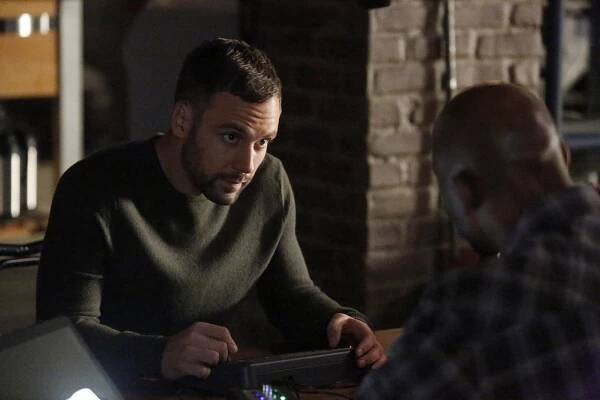 Agenti S.H.I.E.L.D. - Půltucet špinavců - Z filmu - Nick Blood