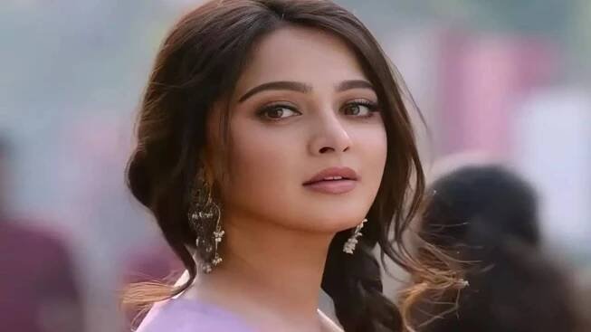 Anushka Shetty’s net worth: Actress charges Rs 6 Cr per film; here's a look at her journey from 'Super' debut to superstardom