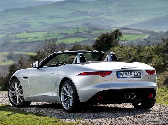 Jaguar F-type Convertible automobil a modelové roky