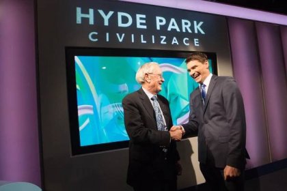 Moderátor pořadu Hyde Park Civilizace je nejmladším laureátem Medaile Vojtěcha Náprstka
