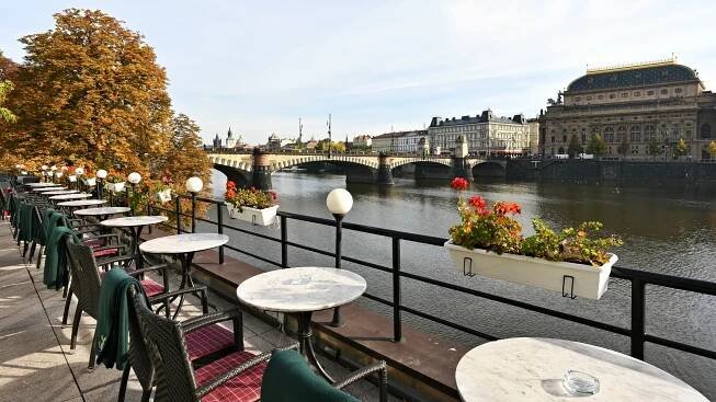 Hostina v náruči Vltavy: Voucher do restaurace na Střeleckém ostrově