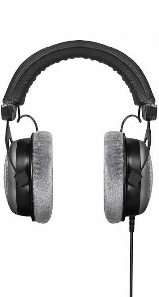 8 Best Headphones for Digital Piano Reviewed in Detail [Jun. 2025]