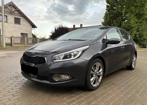 Kia Ceed 1.6 GDI DCT Platinum Edition - Zlín