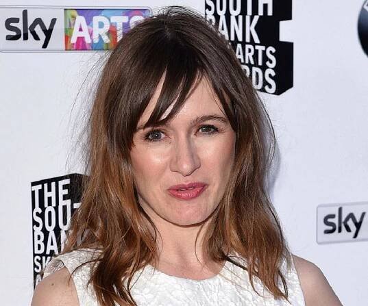Emily Mortimer Biography - Facts, Childhood, Family Life & Achievements