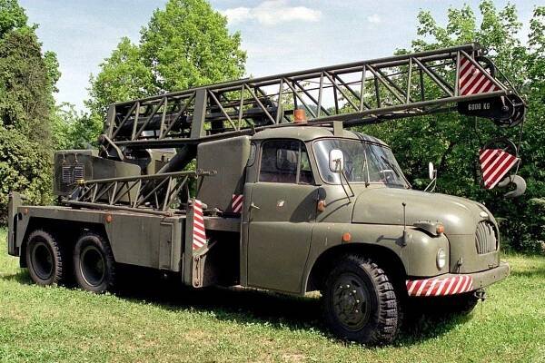 CZK - AB-063 (automobilní jeřáb) : Československo / ČR / SR (CZK/CZE/SVK)