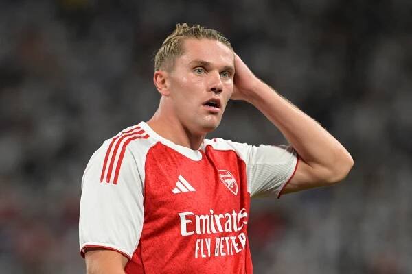 Arsenal legend Ian Wright sends message to Viktor Gyokeres doubters