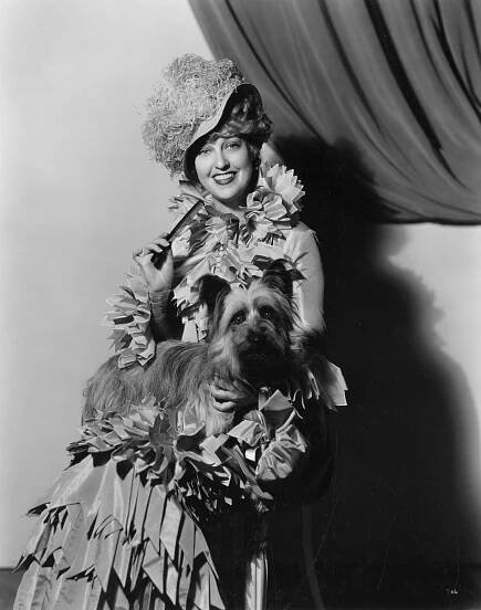 Veselá vdova - Promo - Jeanette MacDonald