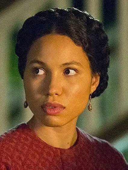 Jurnee Smollett-Bell -  Obrázek #1