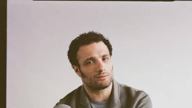 Shōgun’s Cosmo Jarvis: “I’m Fairly Used to Getting Battered Around”