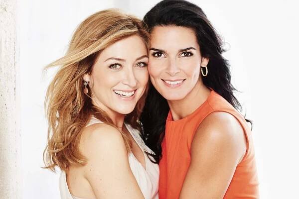 Angie Harmon & Sasha Alexander