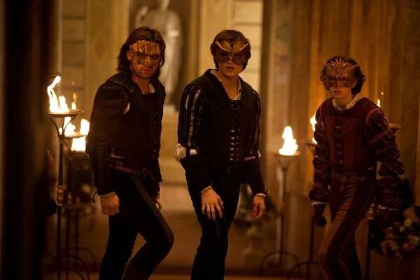 Christian Cooke, Douglas Booth, Kodi Smit-McPhee - Rómeo a Júlia - Z filmu