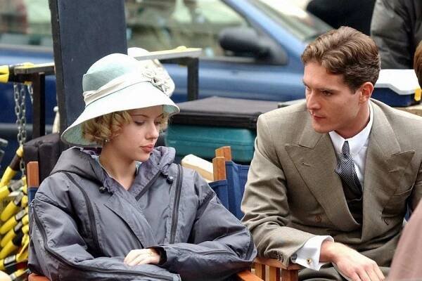 Scarlett Johansson, Mark Umbers - Vějíř lady Windermerové - Z natáčení