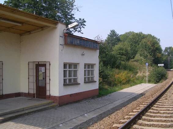 Fotogalerie • Jilešovice ♿ (Bahnhof ) • Mapy.com