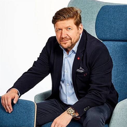 Interview with David Fox - One of the UK's leading furniture designers. | Chair Compare