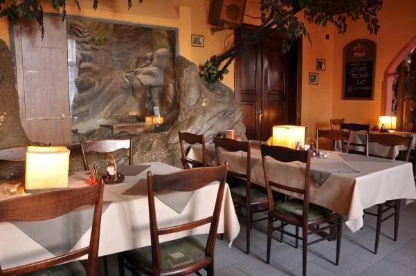 Hotel Jordánek - restaurace, letní terasa / zahrádka - Opočno - Orlické hory a Podorlicko - oficiální turistický portál