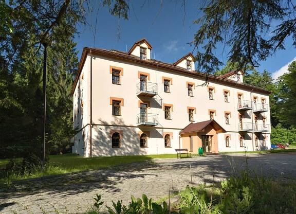 Lázeňský hotel Eliška | Termální lázně Velké Losiny | Spa.cz