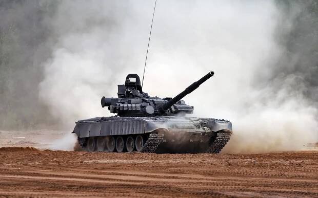 Galerie: GALERIE: Která zbraň má větší šance, bojové vozidlo Bradley nebo tank T-72? - Fotka 5 - Echo24.cz