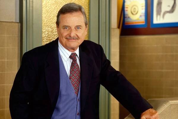 WILLIAM DANIELS