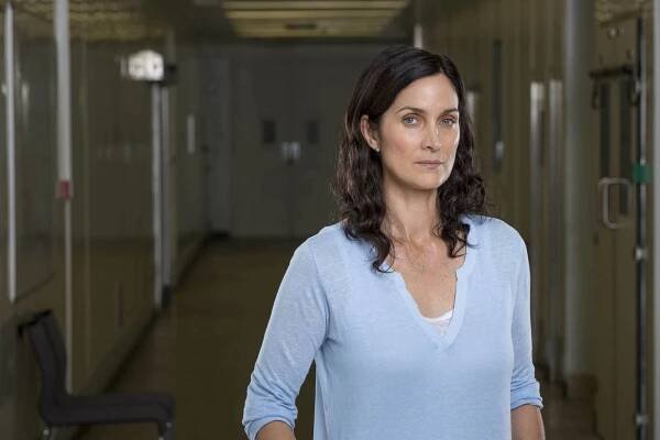 Druhá řada Humans míří na české AMC | Humans | Novinky, zajímavosti a tipy ze světa seriálů a filmů | Edna.cz