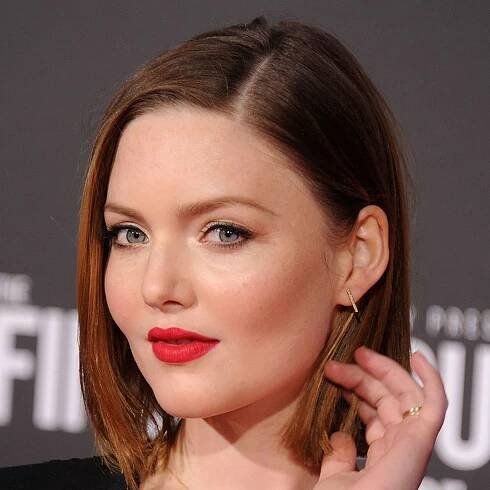 Holliday Grainger - Biography