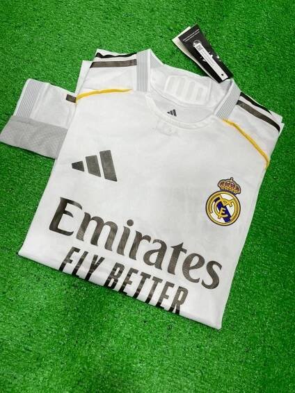 Real Madrid Home Kit 25/26 Full Sleeves (PV) - Image 4