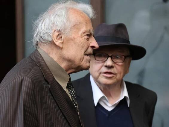 Nevlastní syn Josefa Laufera (†84): Žaloba na sestru! Kvůli urně