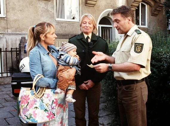 Zvláštní chůva - Z filmu - Anica Dobra, Maren Kroymann, Bernhard Schir