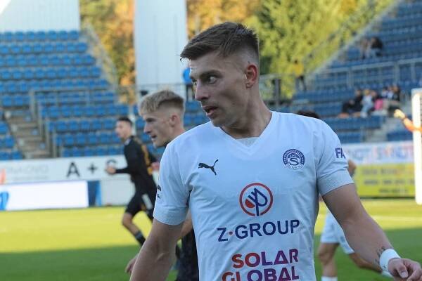 Fotbalista Slovácka Michal Tomič  při pohárovém zápase s Varnsdorfem. 