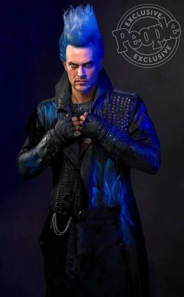 See the First Photos of Cheyenne Jackson's 'Outrageous' Look as Hades in Descendants 3