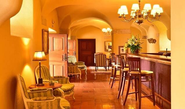 Eat Out Portugal | restaurant and bar guide Portugal
